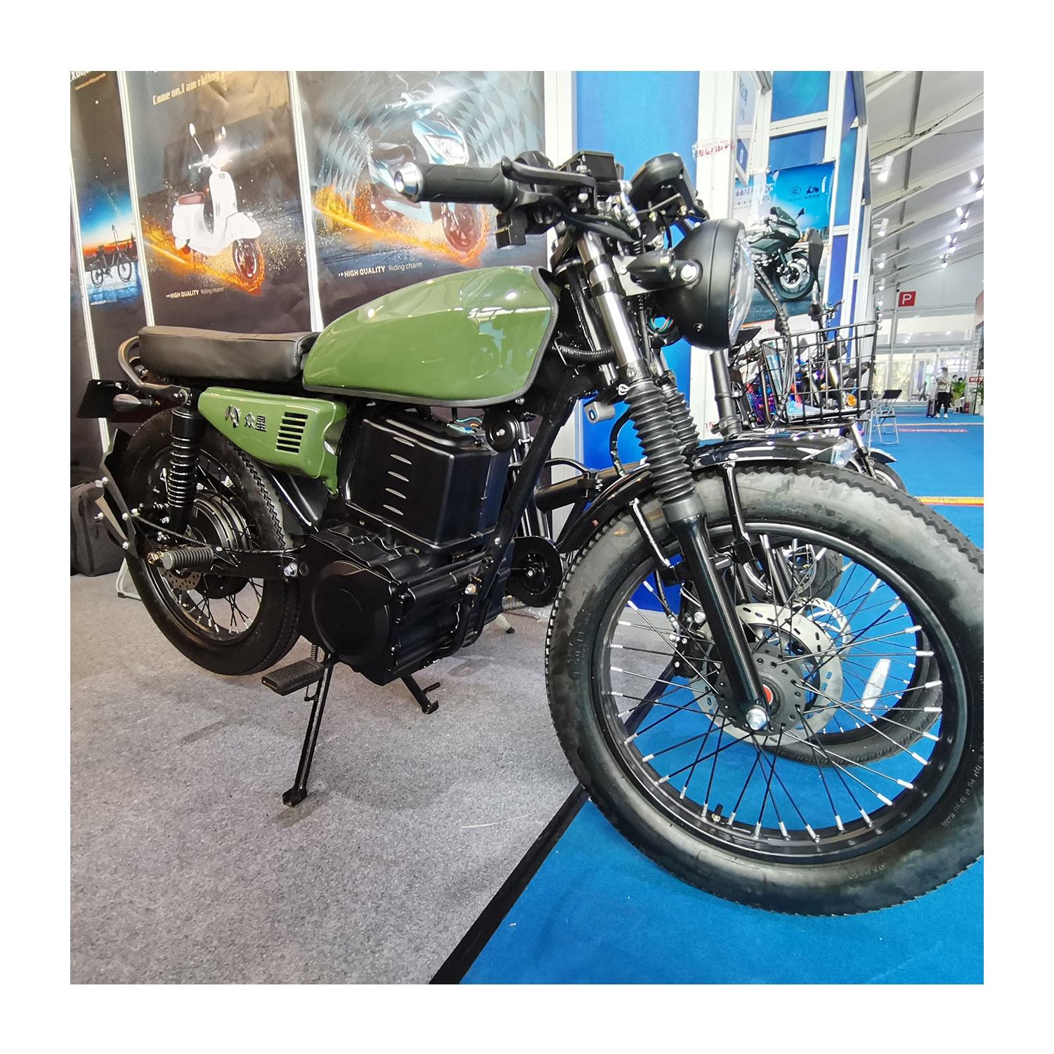 High motor power 2000W racing motorcycle Chinese manufacturer cheap electric scooter retro CG electric motorcycle