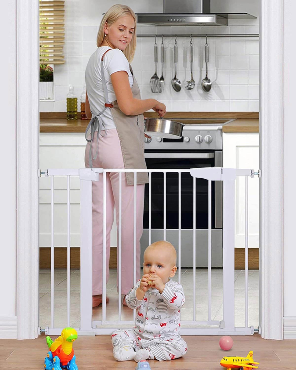 Durable Baby Safety Gate Security Stair Gate Fence for Kids Isolating Barrier Baby Safe Product