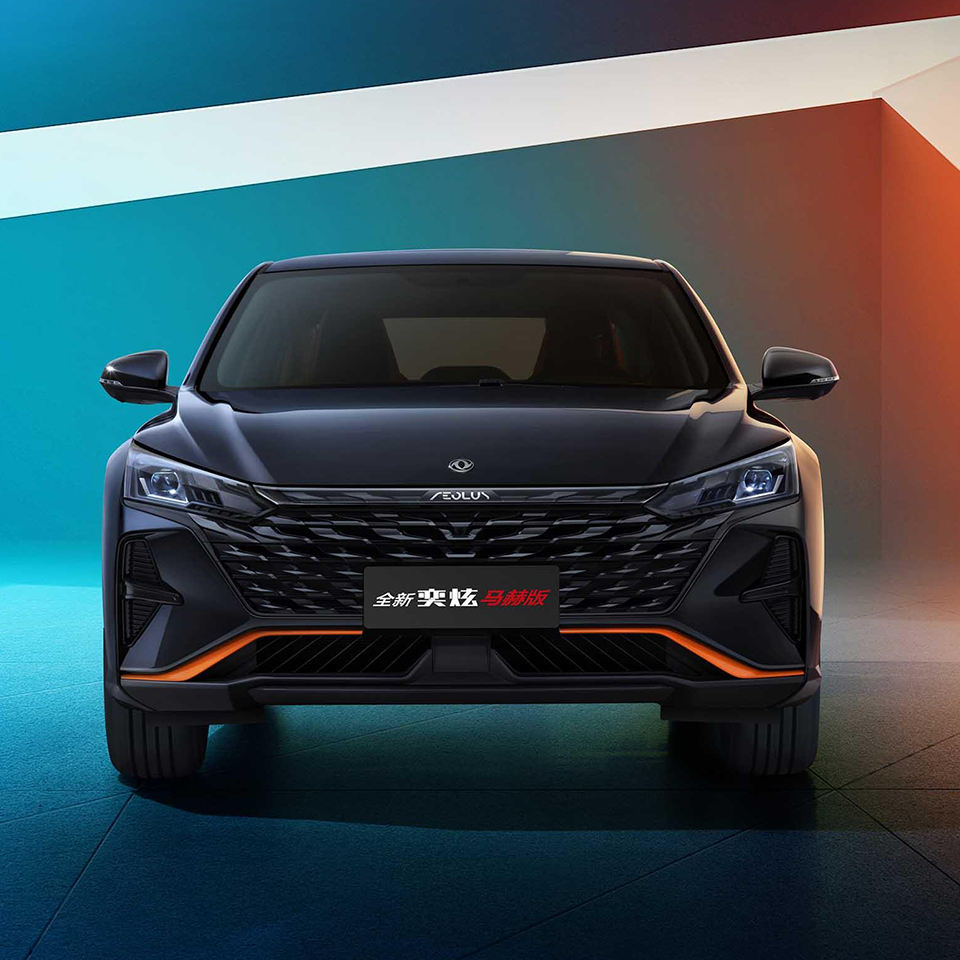 Factory Price 2023 New Model DongFeng YIXUAN Sedan Car in 5 seats in Automatic transmission