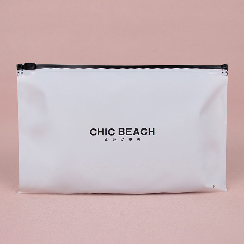 Custom Print Matt White Plastic Zipper Bag For Yogga Sports Clothing Packaging Bags With Printed Logo Recyclable 