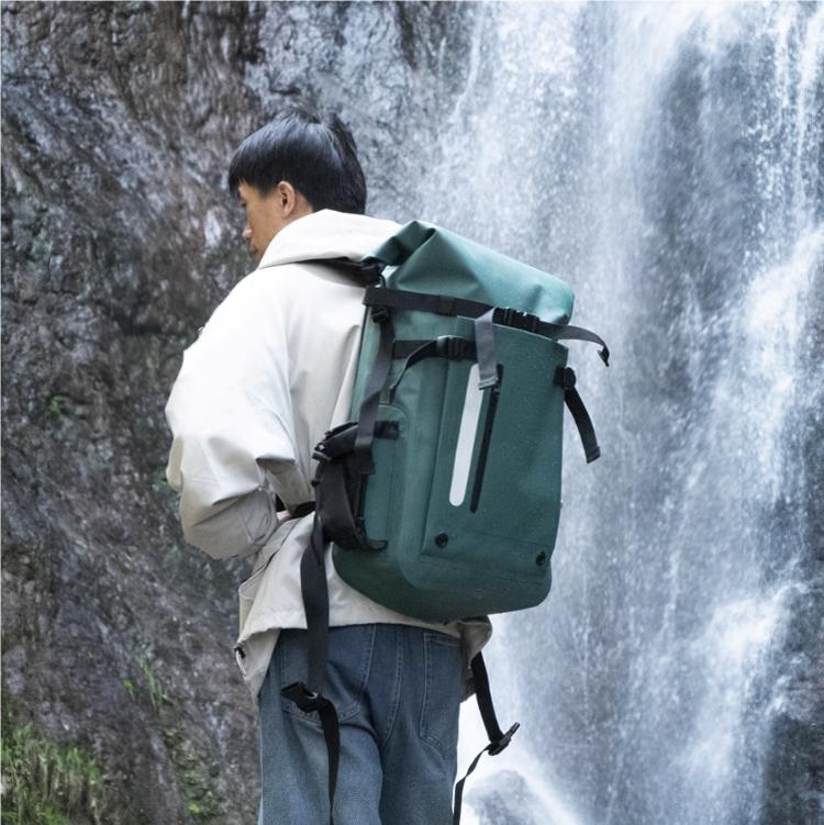 Sinotop 30l 500d Pvc Tarpaulin Dry And Wet Separation Waterproof Backpack For Trekking Wear-resistant Mountaineering Backpack 