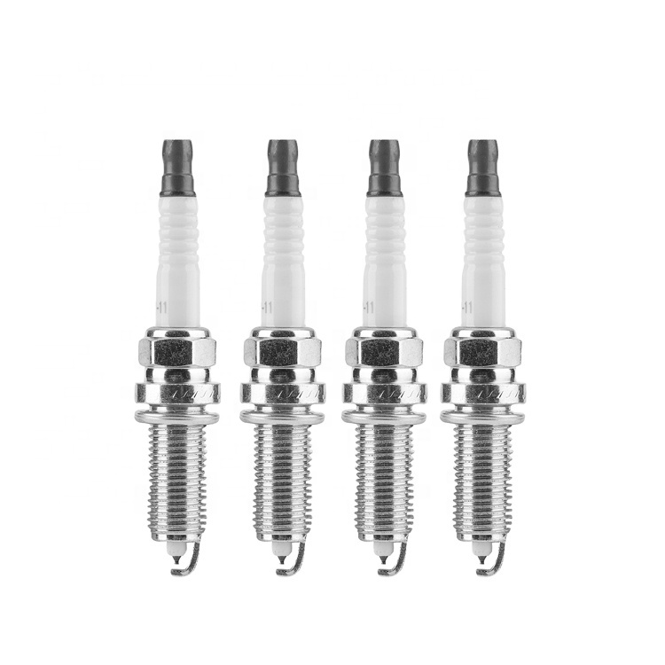 22401-ed815 Auto Iridium Spark Plug Parts For Nissan Tiida X-trail Teana 